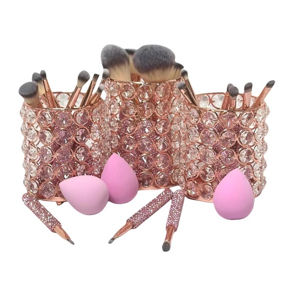 Pink Bling Mega Glitz & Glam 25pc Essentials Collection Brush Set - Picture 2 of 3